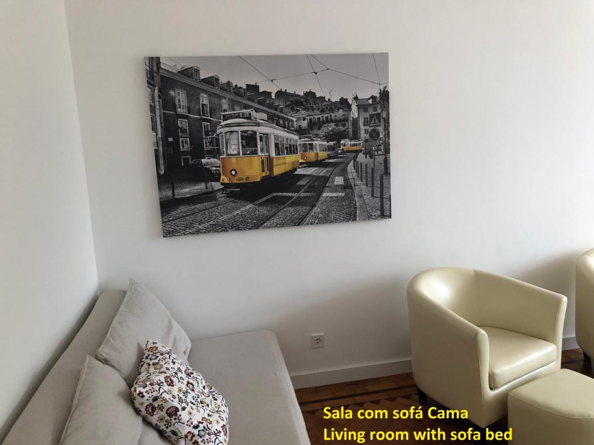 Apartment Near The Airport Lissabon Exterior foto